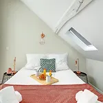Bluestay 24 - Superb Apartment In Paris