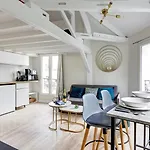 Bluestay 24 - Superb Apartment In Paris